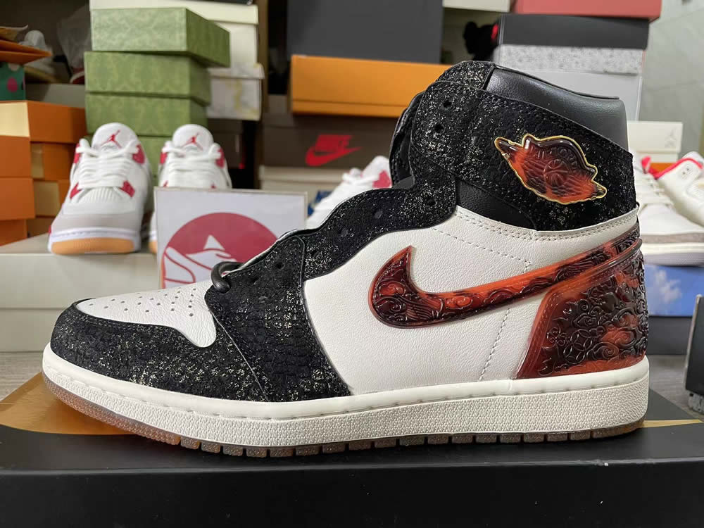 Air Jordan 1 Retro High Og Year Of The Snake Ib3165 091 15 - www.kickbulk.cc