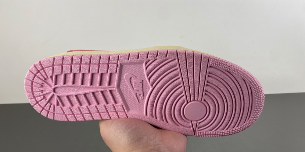 Travis Scott Jordan 1 Retro Low Og Sail Tropical Pink Iq7604 101 6 - www.kickbulk.cc