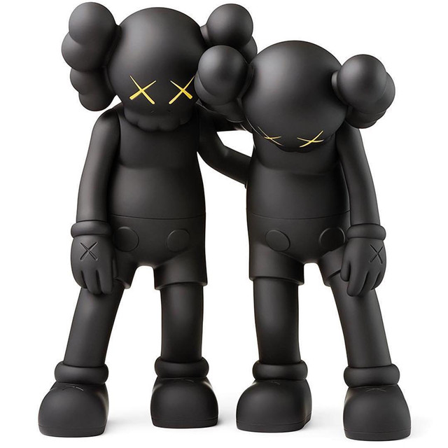 Kaws Dolls Along The Way 26cm 1 - www.kickbulk.cc