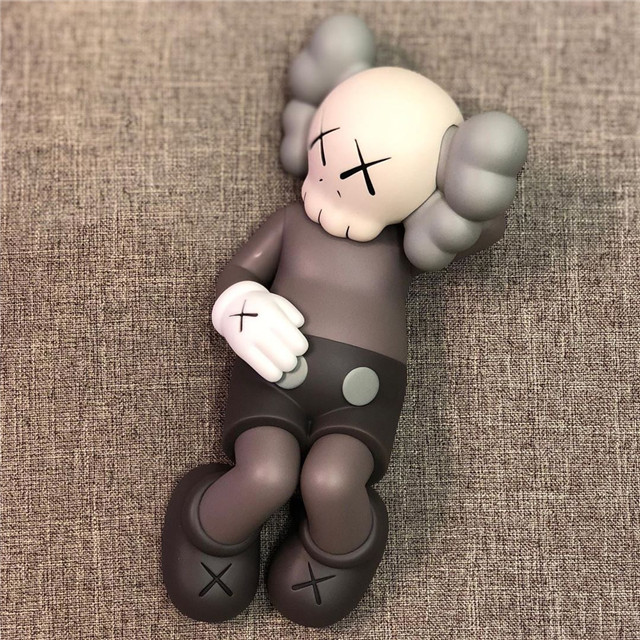 Kaws Dolls Holiday Japan Vinyl Figure 8 - www.kickbulk.cc