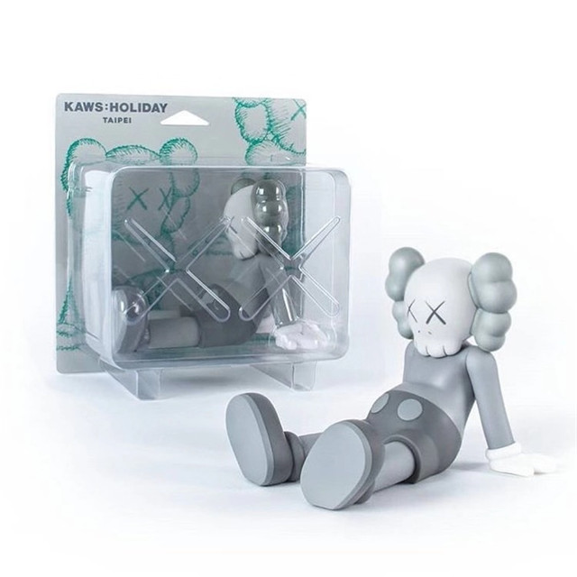 Kaws Dolls Holiday Taipei 13cm 14 - www.kickbulk.cc