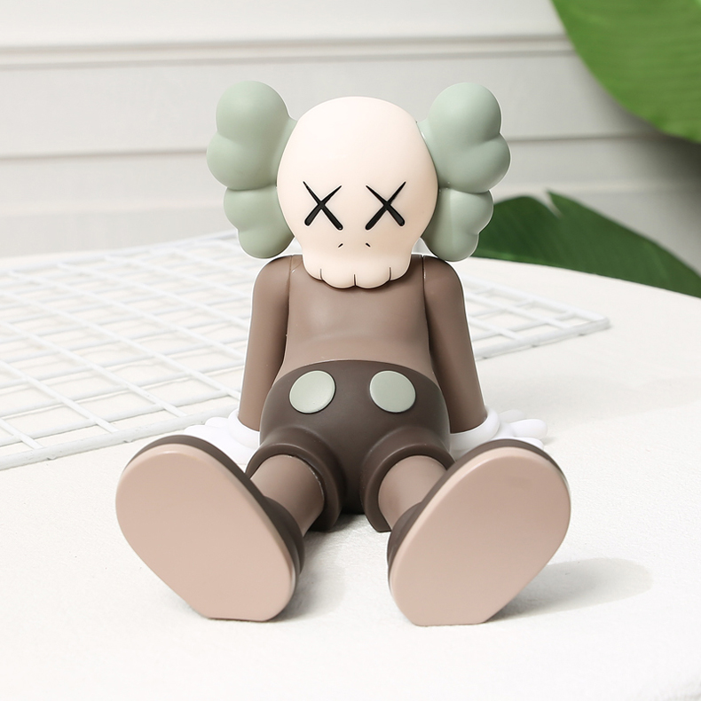 Kaws Dolls Holiday Taipei 13cm 4 - www.kickbulk.cc