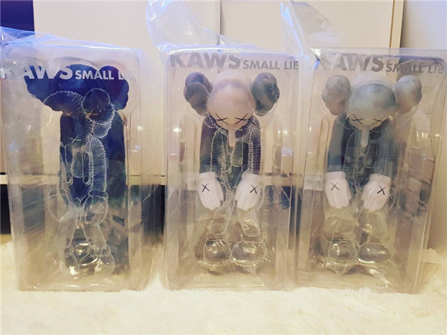 Kaws Dolls Companion Small Lie 7 - www.kickbulk.cc