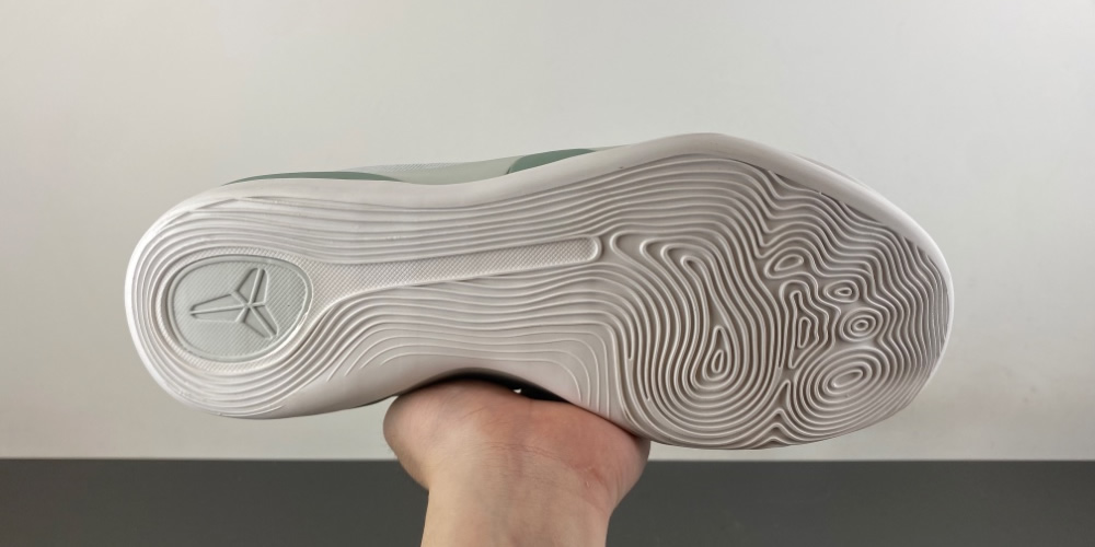 Nike Kobe 9 Low Em Protro Light Silver Ih1401 003 10 - www.kickbulk.cc Nike Kobe 9 Low Em Protro Light Silver Ih1401 003 10 - www.kickbulk.cc