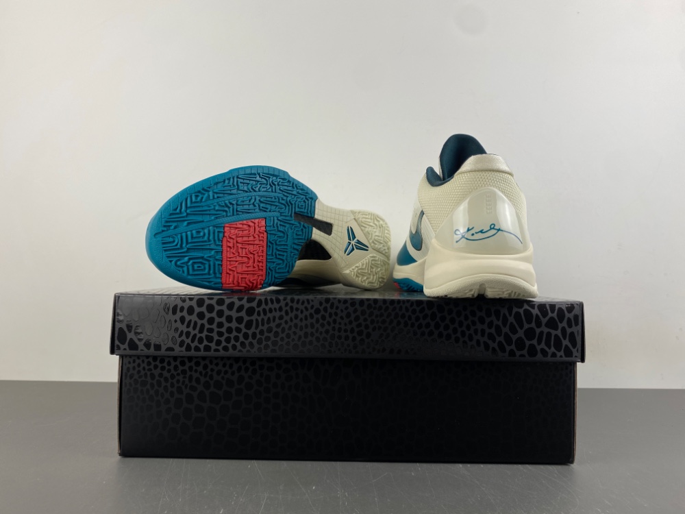 Caitlin Clark Nike Kobe 5 Protro Coconut Milk Spruce Iz1852 100 12 - www.kickbulk.cc Caitlin Clark Nike Kobe 5 Protro Coconut Milk Spruce Iz1852 100 12 - www.kickbulk.cc