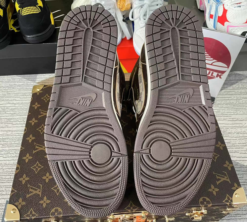 Louis Vuitton Air Force 1 High Special Box 8a8pyl 102 12 - www.kickbulk.cc