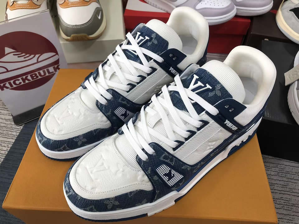 Louis Vuitton Lv Trainer Sneaker White Blue Bm0159 3 - www.kickbulk.cc