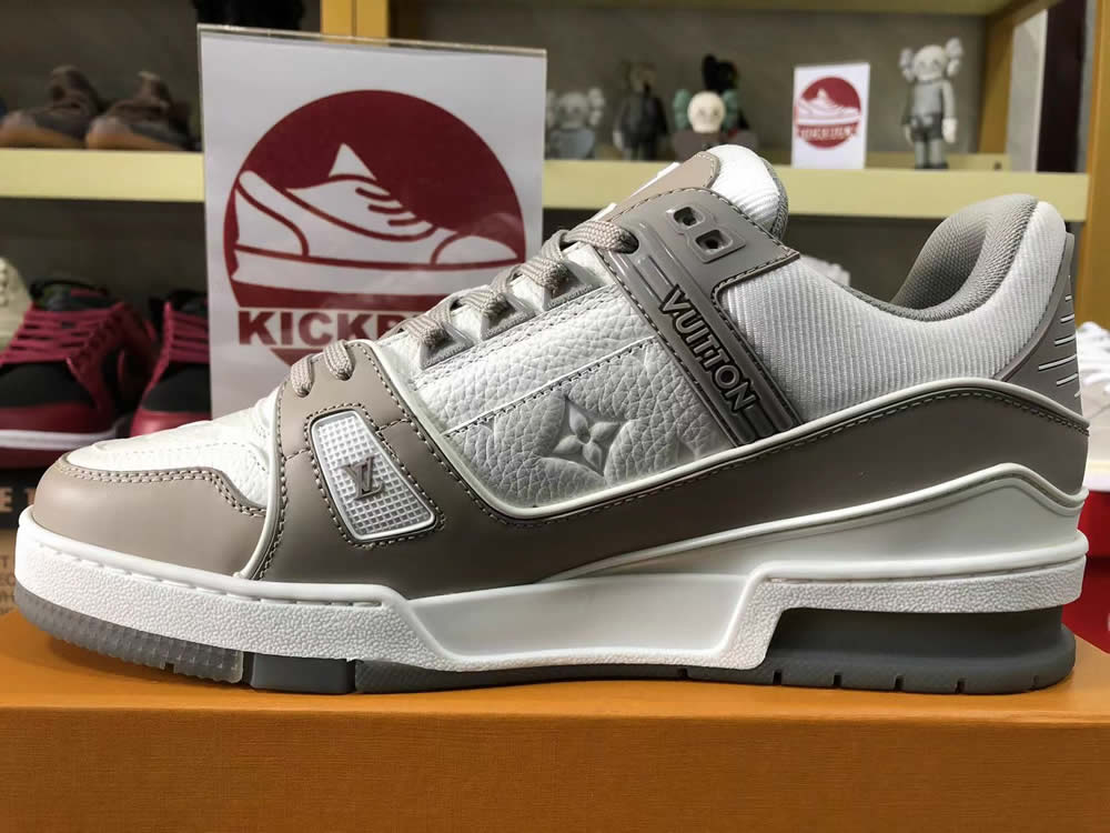 Louis Vuitton Lv Trainer White Grey Lk023400 7 - www.kickbulk.cc