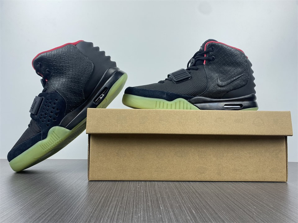 Air Yeezy 2 Nrg Solar Red Sample 508214 006 7 - www.kickbulk.cc