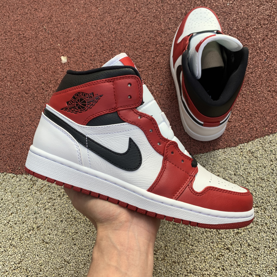 Nike Air Jordan 1 Mid Gs Chicago 554275 173 13 - www.kickbulk.cc