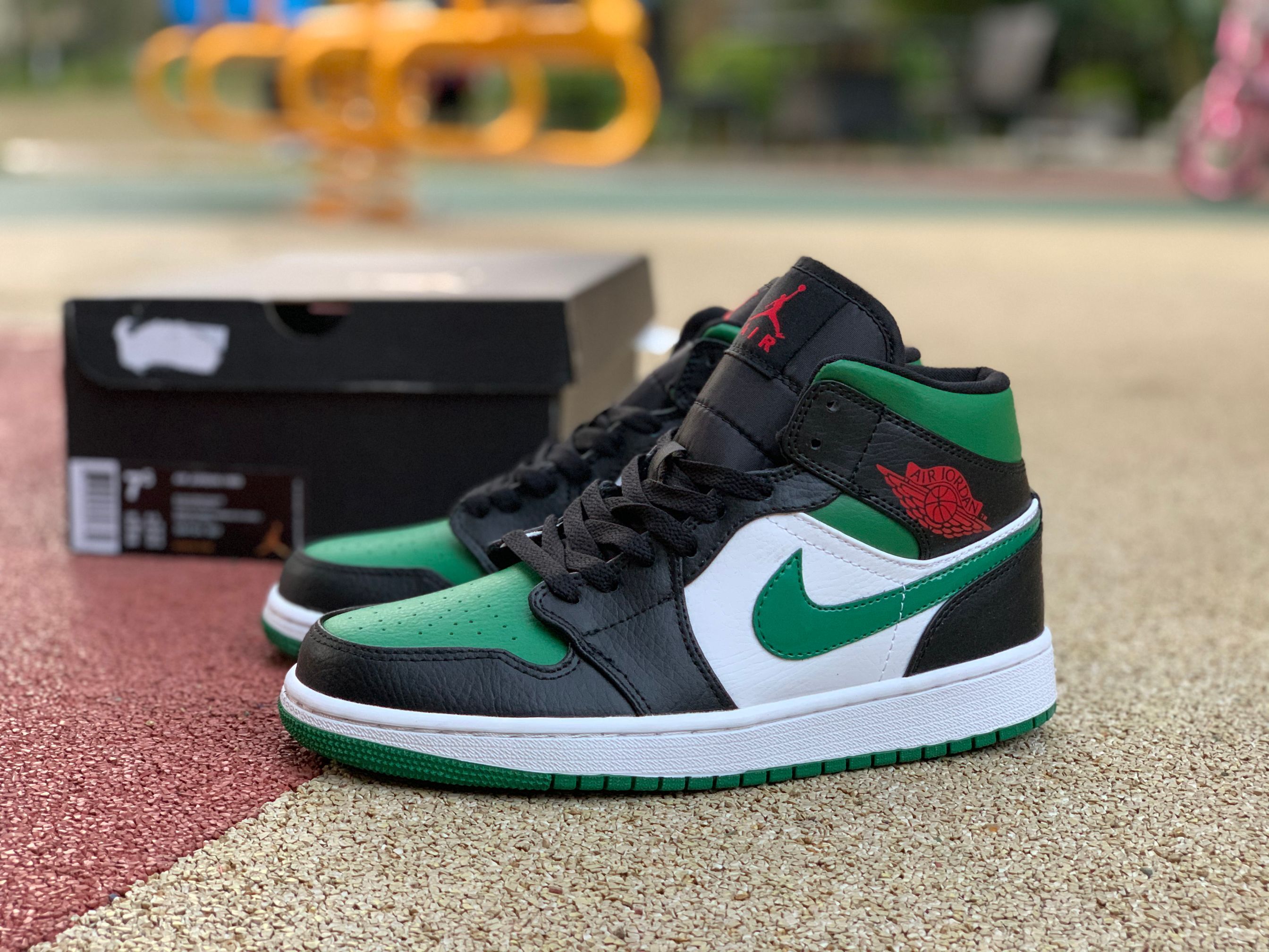 Nike Air Jordan 1 Mid Pine Green 554724 067 8 - www.kickbulk.cc