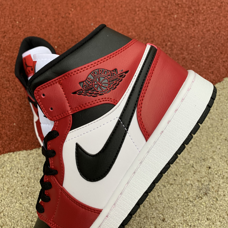 Nike Air Jordan 1 Mid Chicago Black Toe 554724 069 14 - www.kickbulk.cc