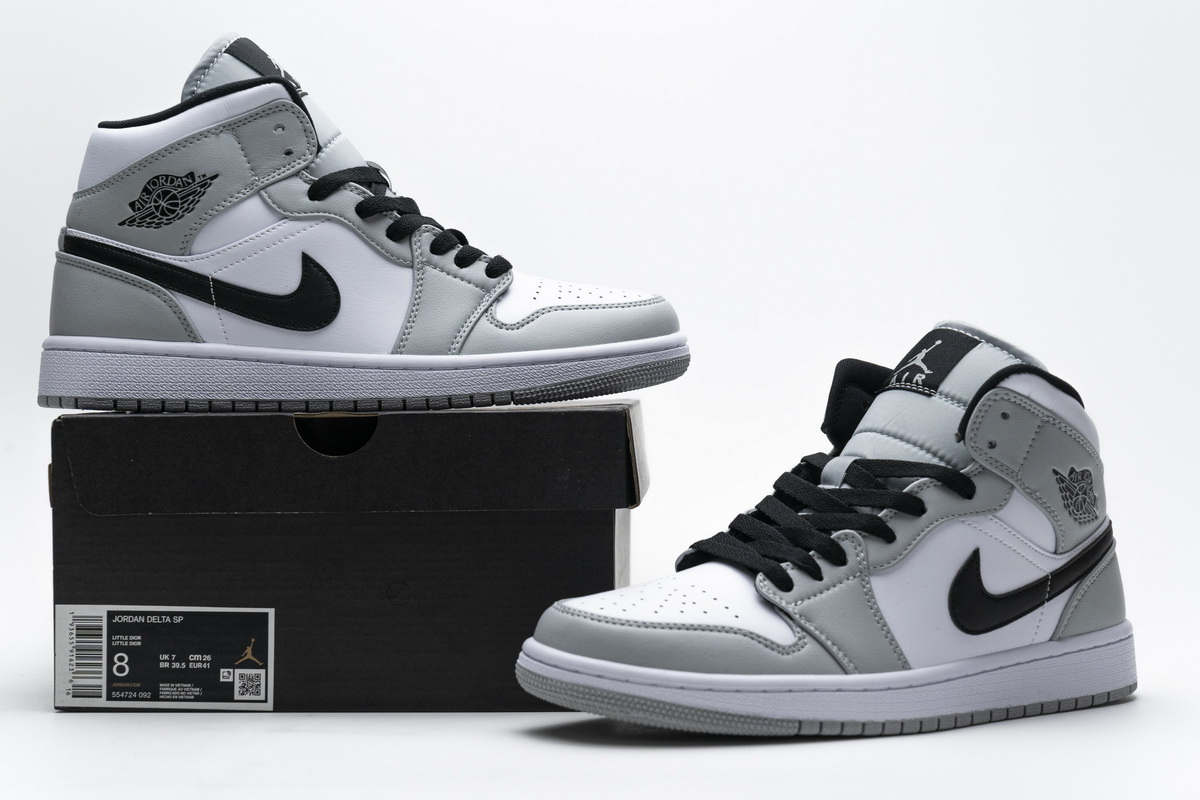 Jordan 1 Mid Light Smoke Grey 554724 092 Kickbulk Official Footwear 4 - www.kickbulk.cc