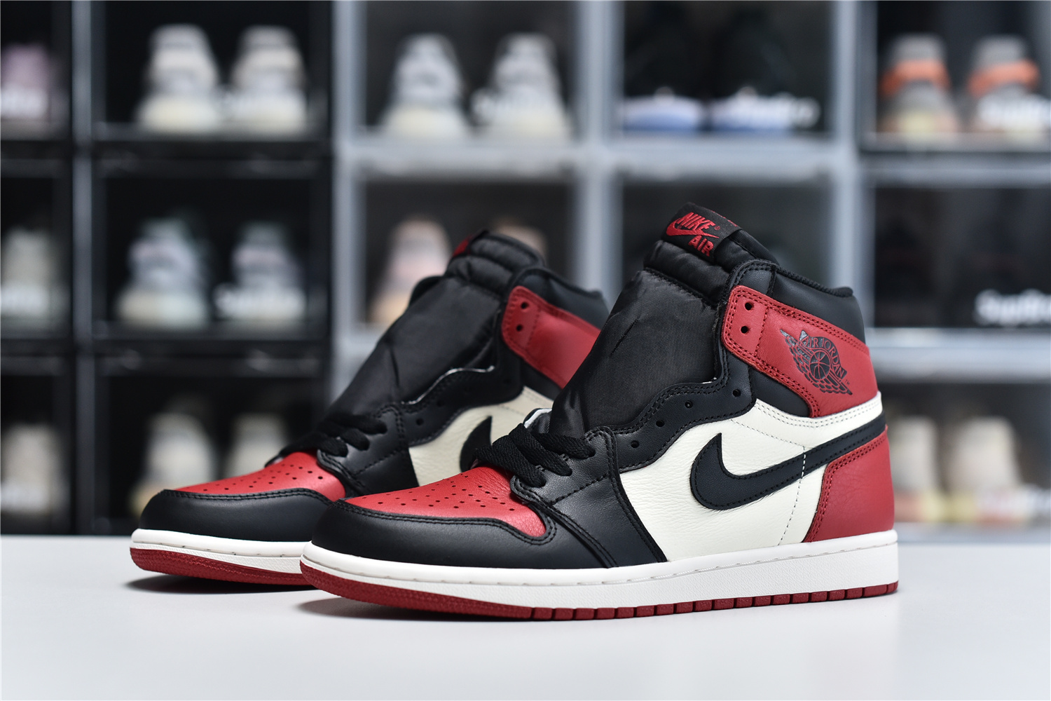 Nike Air Jordan 1 Retro High Og Red Black White Men Sneakers 555088 610 Kickbulk 7 - www.kickbulk.cc