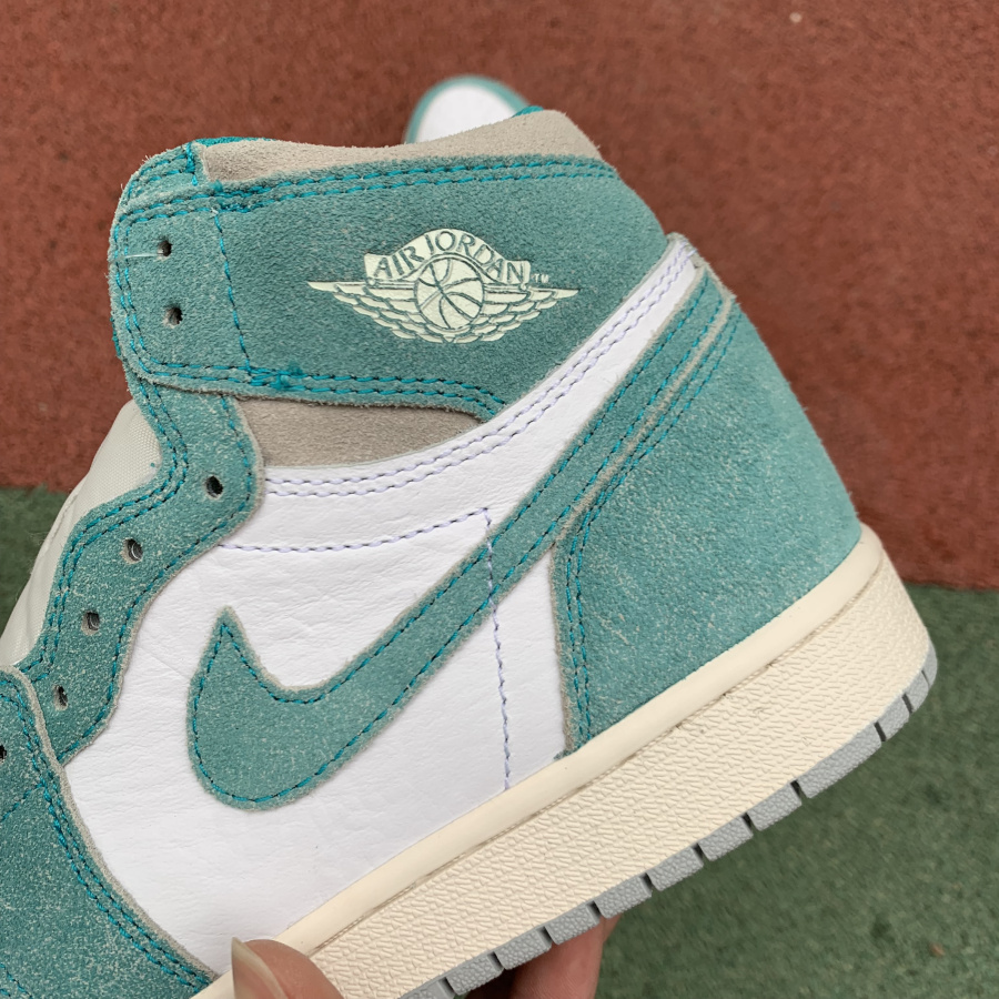 Nike Air Jordan 1 Retro High Og Gs Turbo Green 575441 311 21 - www.kickbulk.cc