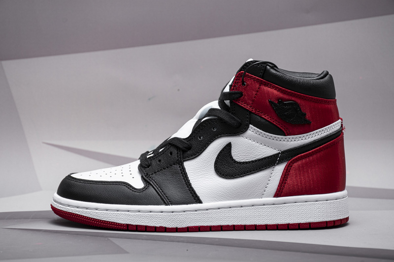 Nike Air Jordan 1 Wmns Retro High Satin Black Toe Cd0461 016 16 - www.kickbulk.cc