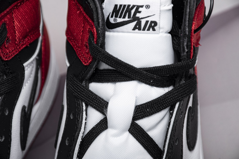 Nike Air Jordan 1 Wmns Retro High Satin Black Toe Cd0461 016 22 - www.kickbulk.cc