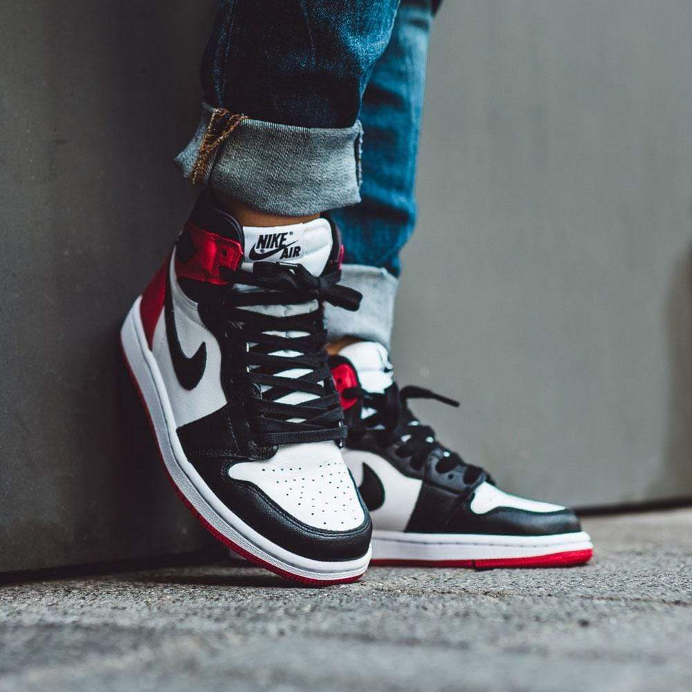 Nike Air Jordan 1 Wmns Retro High Satin Black Toe Cd0461 016 7 - www.kickbulk.cc