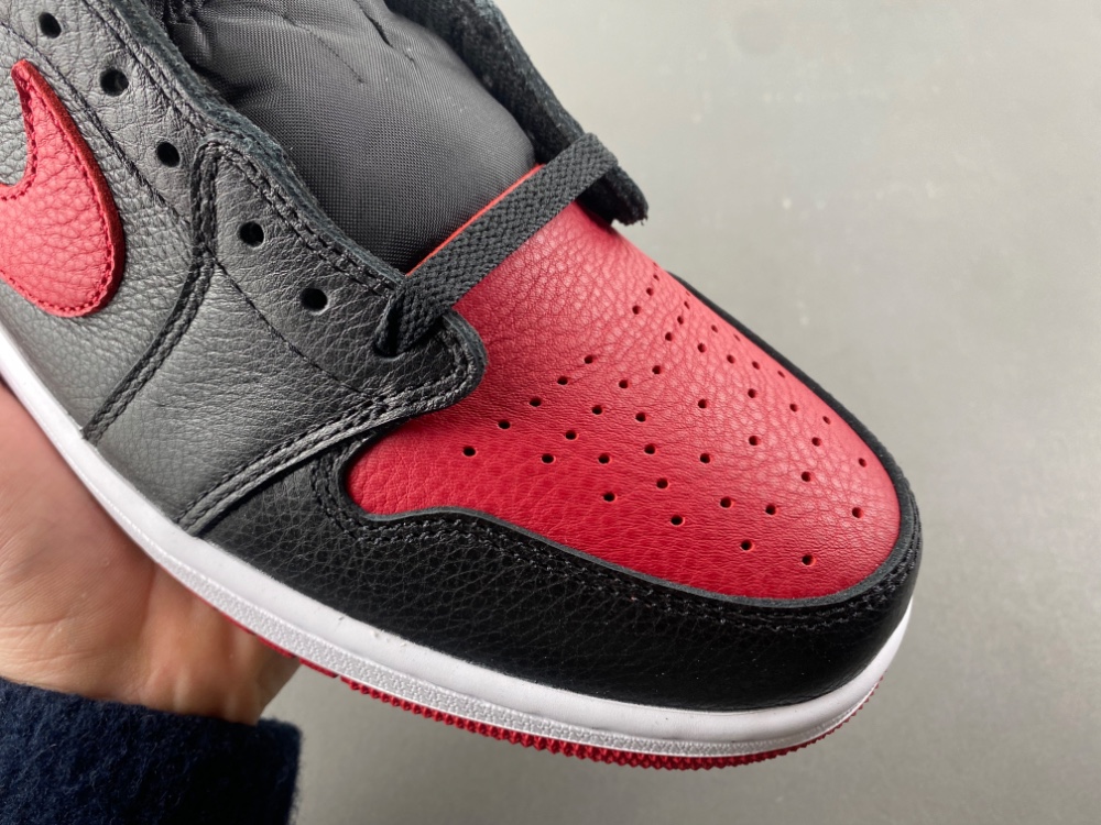 Air Jordan 1 Retro Low Og Banned 2026 Iw6276 001 17 - www.kickbulk.cc