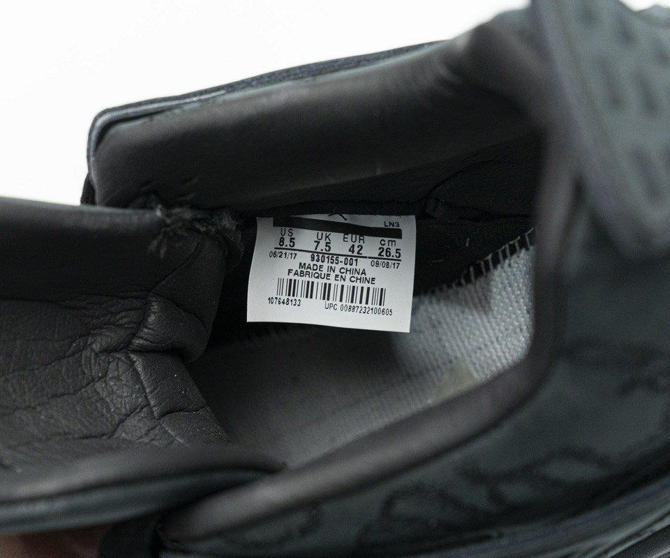 Nike Air Jordan 4 Retro Kaws Black 930155 001 20 - www.kickbulk.cc