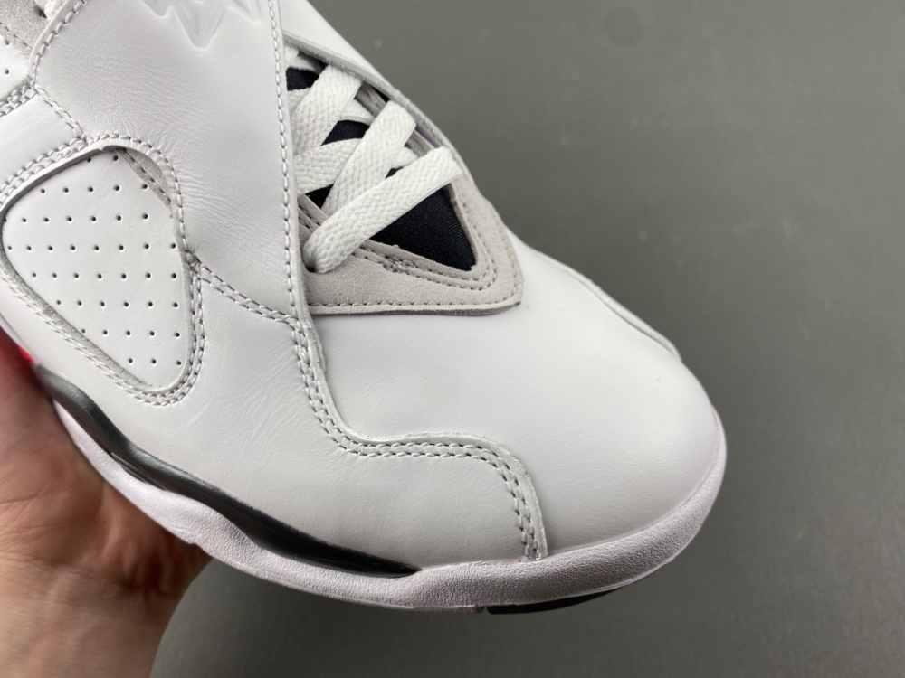 Air Jordan 8 Retro Bugs Bunny 2025 305381 100 17 - www.kickbulk.cc