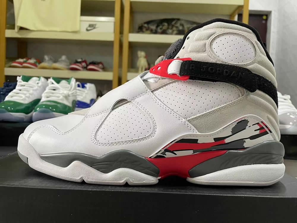 Air Jordan 8 Retro Bugs Bunny 2013 305381 103 7 - www.kickbulk.cc