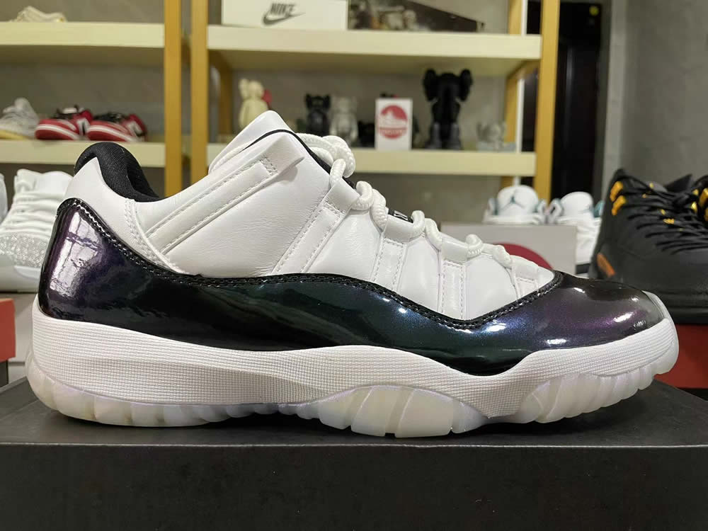 Air Jordan 11 Retro Low Emerald 528895 145 6 - www.kickbulk.cc