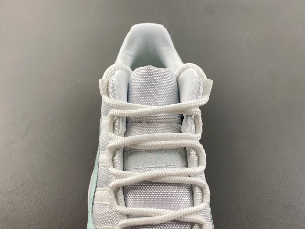 Air Jordan 11 Retro Low Igloo Wmns Ah7860 103 13 - www.kickbulk.cc