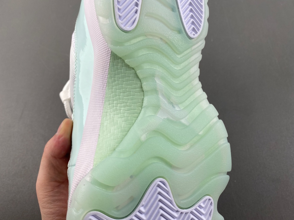 Air Jordan 11 Retro Low Igloo Wmns Ah7860 103 16 - www.kickbulk.cc