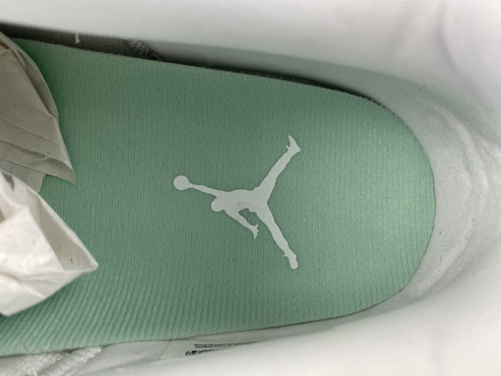 Air Jordan 11 Retro Low Igloo Wmns Ah7860 103 17 - www.kickbulk.cc
