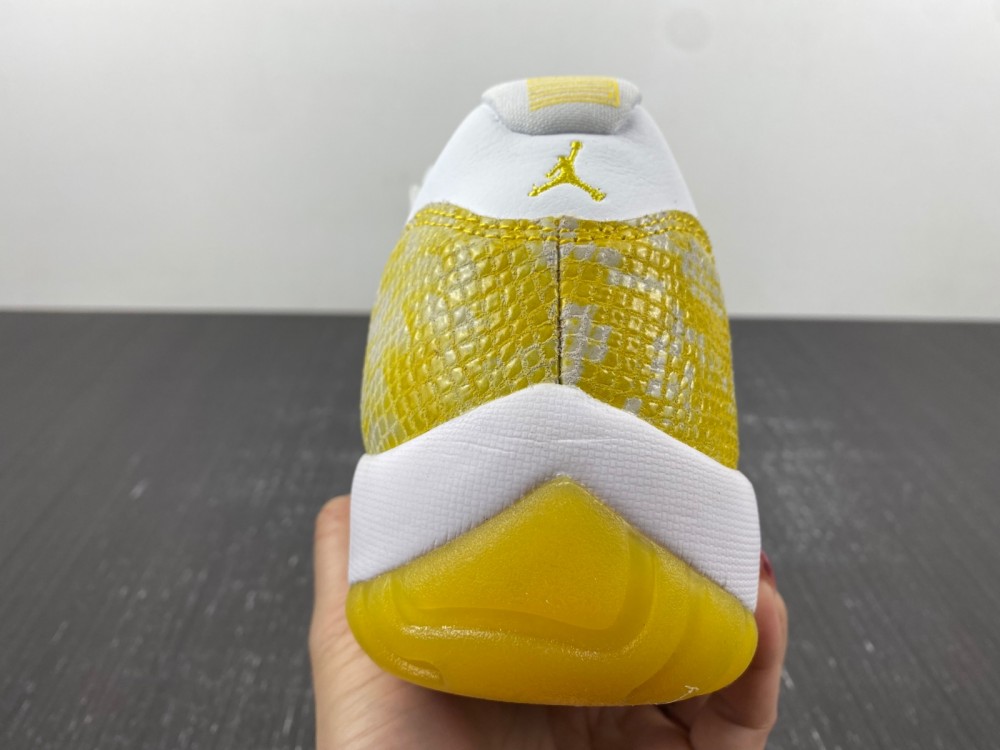 0 Air Jordan 11 Low Yellow Snakeskin Wmns Ah7860 107 10 - www.kickbulk.cc