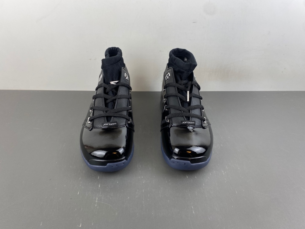 Air Jordan 17 Low Black Patent Iv7640 001 10 - www.kickbulk.cc