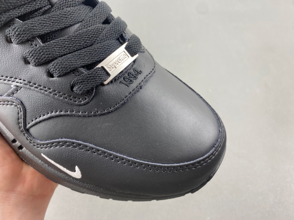 Supreme Air Max 1 87 Sp Black White Hf8813 001 12 - www.kickbulk.cc