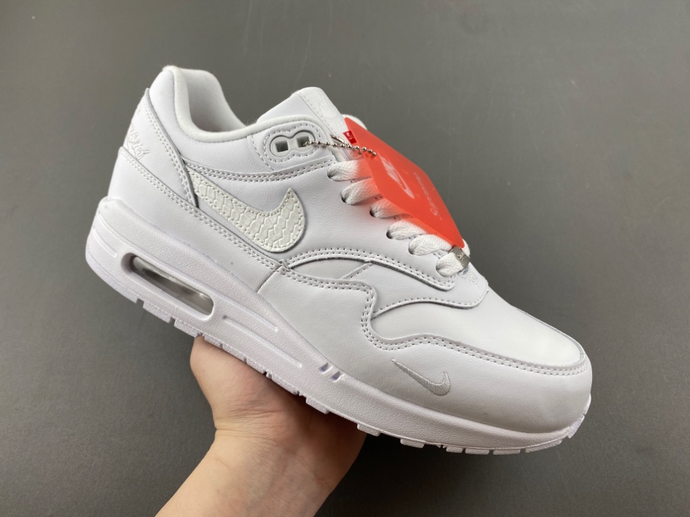 Supreme Air Max 1 87 Sp Triple White Hf8813 100 4 - www.kickbulk.cc