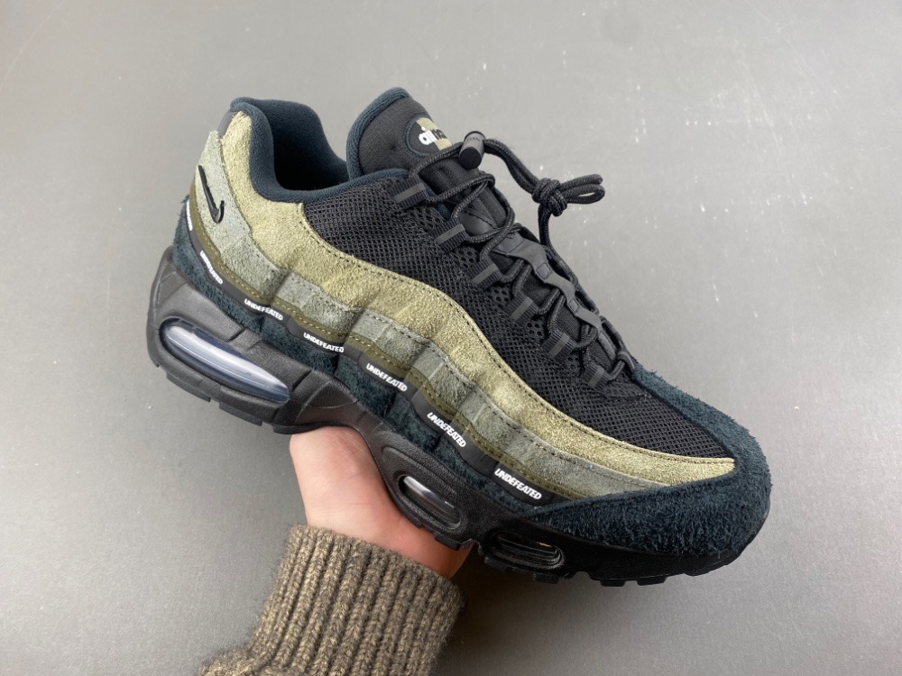 Undefeated Air Max 95 Medium Olive Ib4523 200 10 - www.kickbulk.cc