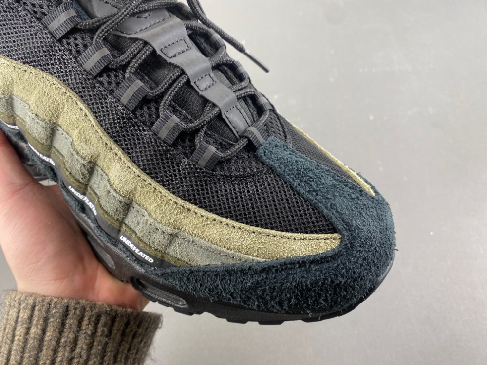 Undefeated Air Max 95 Medium Olive Ib4523 200 18 - www.kickbulk.cc