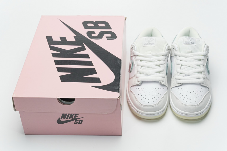 Nike Sb Dunk Low Pro Og Qs Diamond Supply White Bv1310 100 4 - www.kickbulk.cc