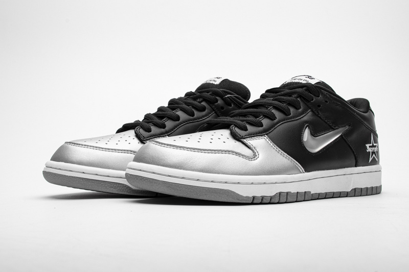 Supreme Nike Dunk Sb Low Og Metallic Silver Ck3480 001 2 - www.kickbulk.cc