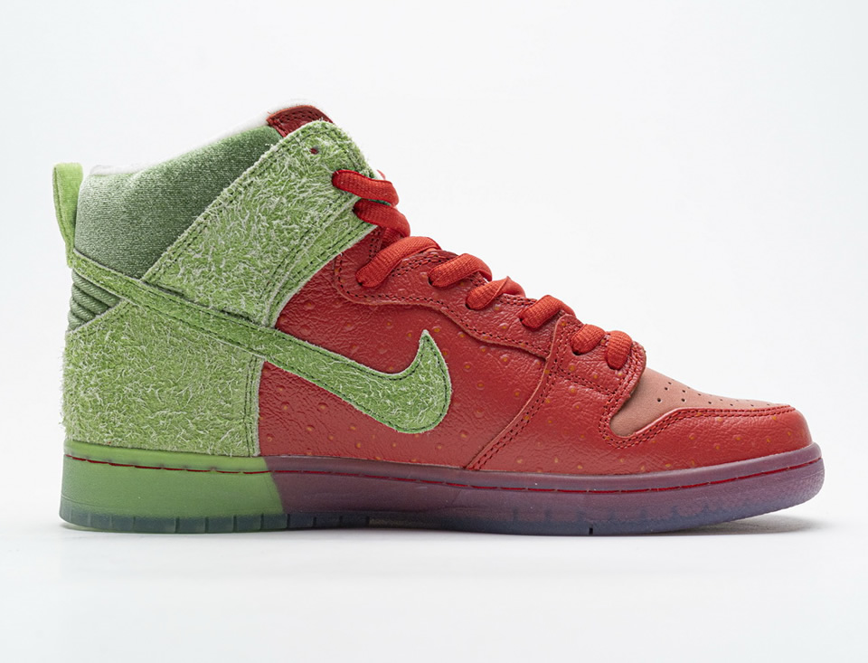 Nike Sb Dunk High Strawberry Cough Cw7093 600 3 - www.kickbulk.cc