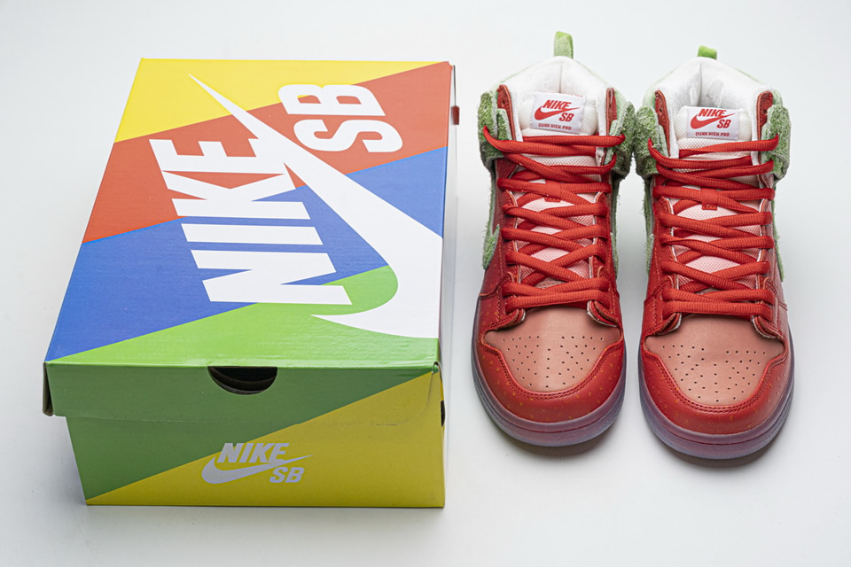 Nike Sb Dunk High Strawberry Cough Cw7093 600 4 - www.kickbulk.cc