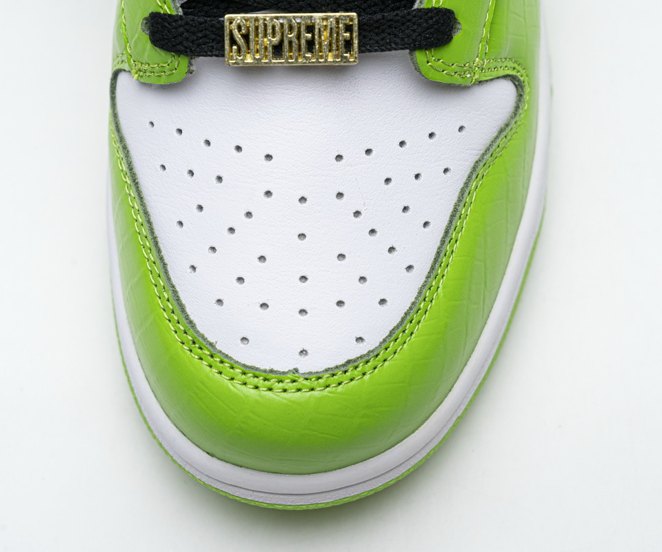 Supreme X Nike Sb Dunk Low Green Stars Dh3228 101 16 - www.kickbulk.cc