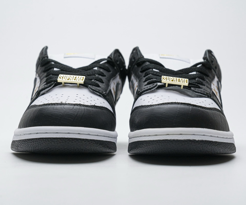 Supreme Nike Sb Dunk Low Black Stars Dh3228 102 7 - www.kickbulk.cc