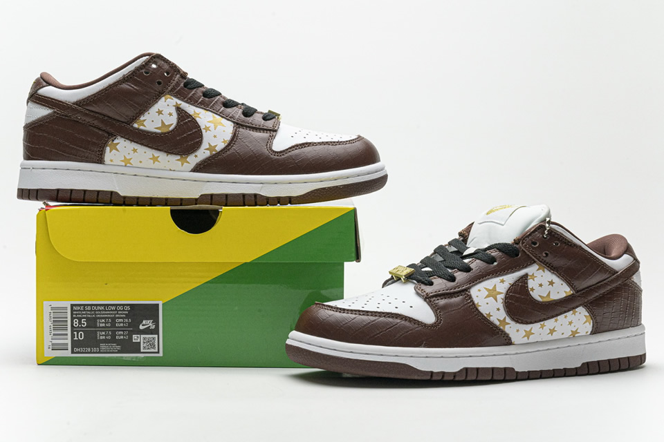 Supreme Nike Sb Dunk Low Brown Stars Dh3228 103 3 - www.kickbulk.cc