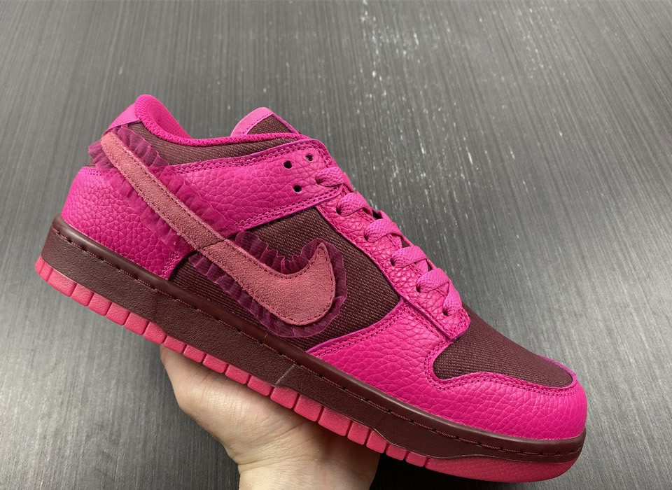 Nike Dunk Low Valentines Day Wmns Dq9324 600 10 - www.kickbulk.cc