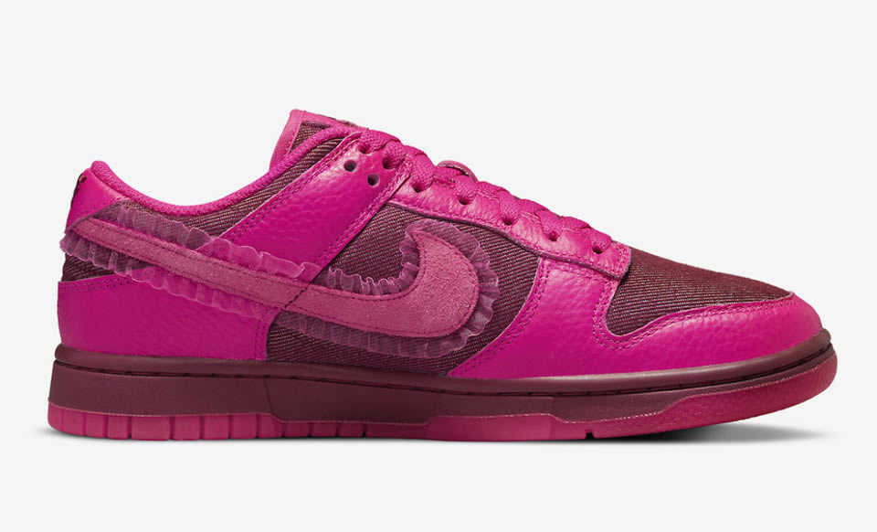 Nike Dunk Low Valentines Day Wmns Dq9324 600 5 - www.kickbulk.cc