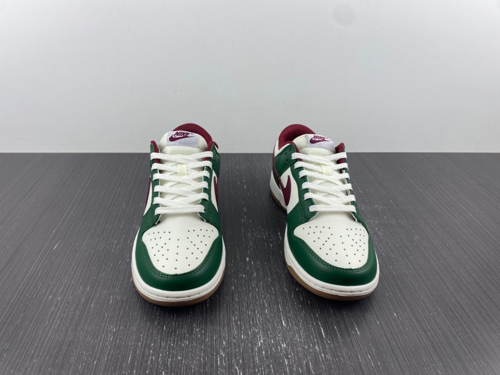 Nike Dunk Low Gorge Green Team Red Fb7160 161 8 - www.kickbulk.cc