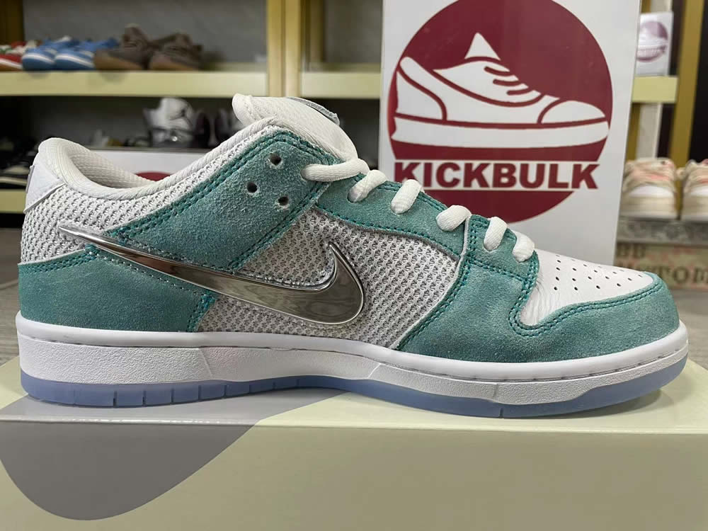 April Skateboard Nike Sb Dunk Low Fd2562 400 10 - www.kickbulk.cc