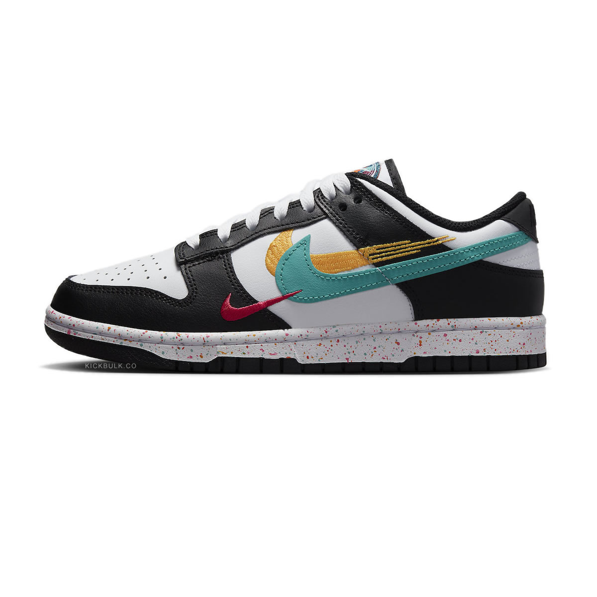 Nike Dunk Low Multi Swoosh Wmns Fd4623 131 1 - www.kickbulk.cc