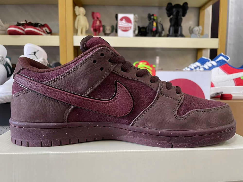 Nike Dunk Low Premium Sb City Of Love Collection Burgundy Crush Fn0619 600 10 - www.kickbulk.cc