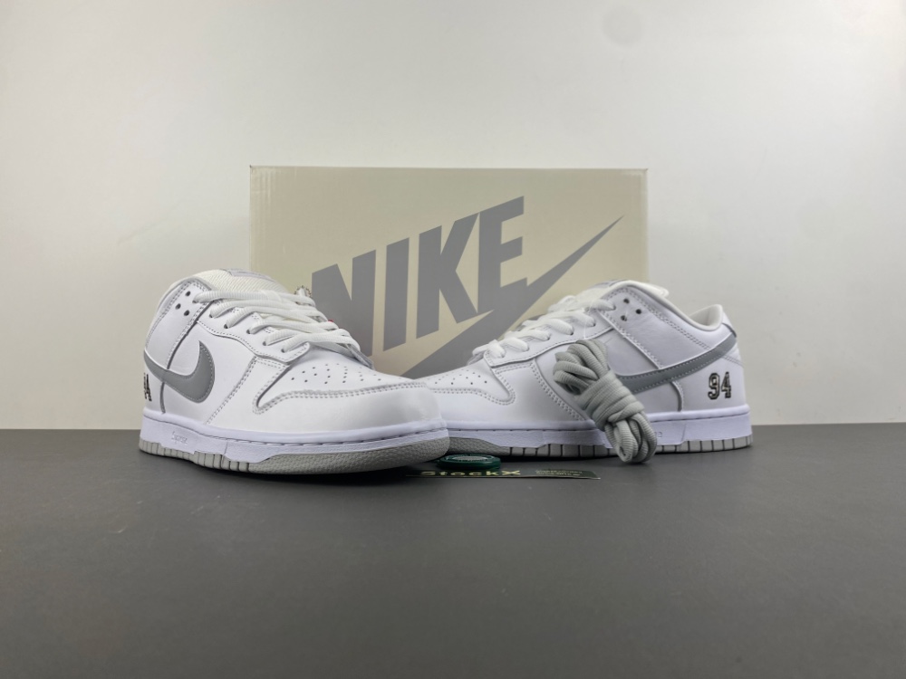 Supreme Dunk Low Sb White Metallic Silver Hq8487 100 8 - www.kickbulk.cc Supreme Dunk Low Sb White Metallic Silver Hq8487 100 8 - www.kickbulk.cc